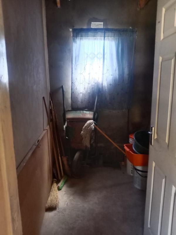 2 Bedroom Property for Sale in Botshabelo BA Free State